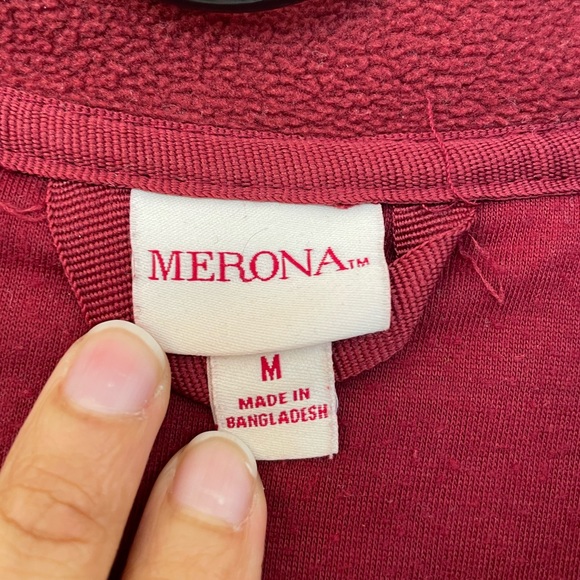 Red Zip-Up Fleece (M) - Picture 3 of 4